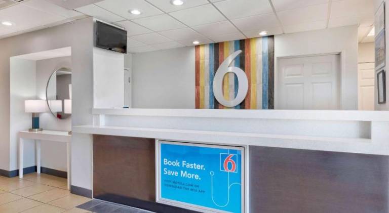 Motel 6 Norman, OK — photo 4