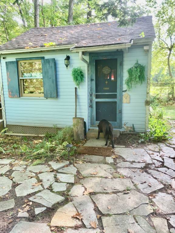 Cabin  Brampton