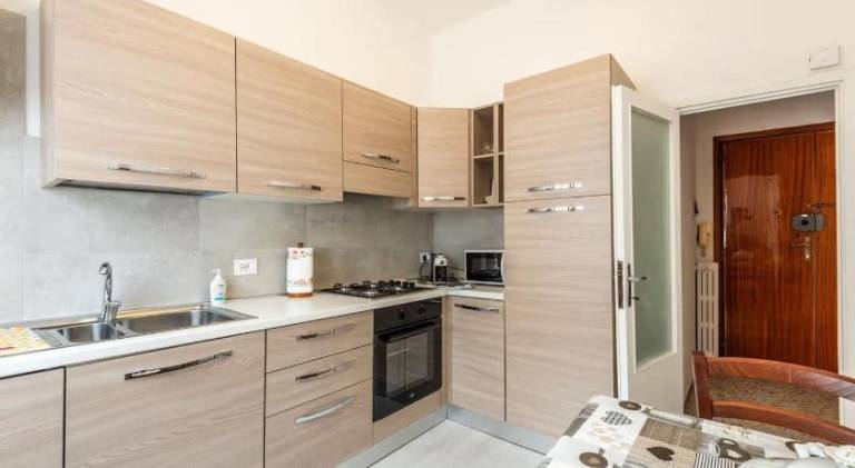 Apartment with 2 rooms for 4 persons — photo 3