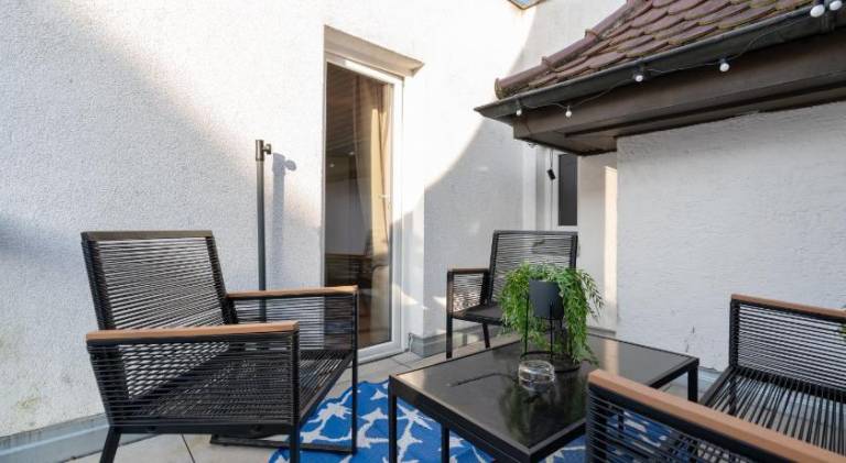 Wonderful rental apartment with yard, terrace & barbecue | Next to the beach | Pets are welcome — photo 5