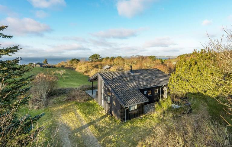 Feriehus  Helgenæs