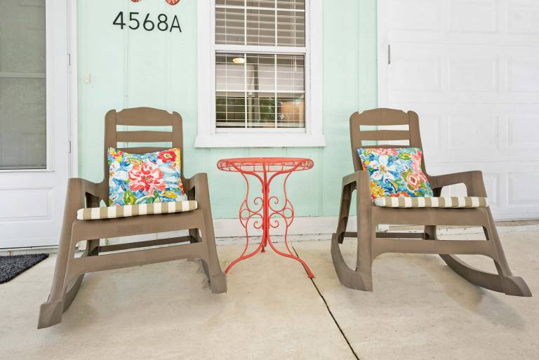 Vacation home with grill — photo 3