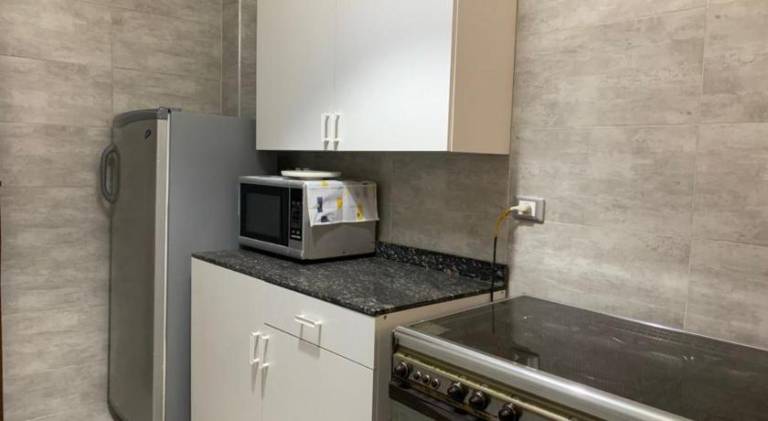 Ample rental apartment with jacuzzi | Pet-friendly — photo 3
