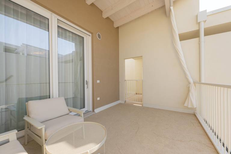 Children-friendly rental apartment with pool & terrace | Pool view | Beach nearby | Pets allowed — photo 3