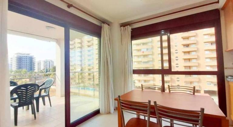 Fully equipped rental apartment with yard, pool & patio | Close to the beach | Pets allowed — photo 3