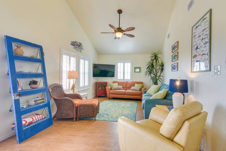 House  Surfside Beach