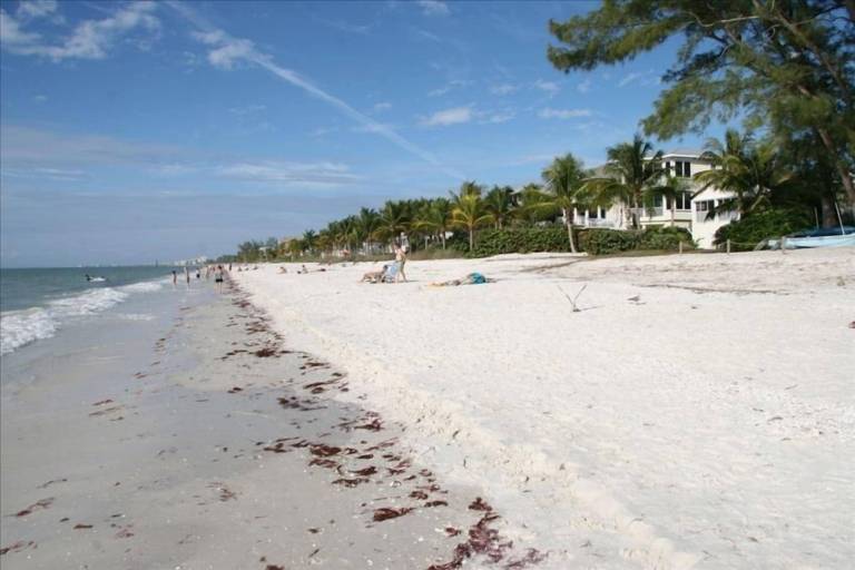 House  North Naples