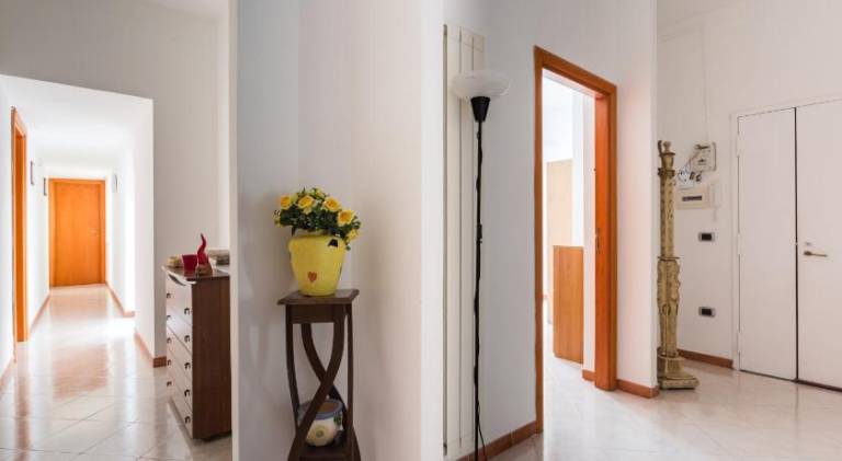 Apartment | Next to Piazza Dante | Good for workation — photo 4