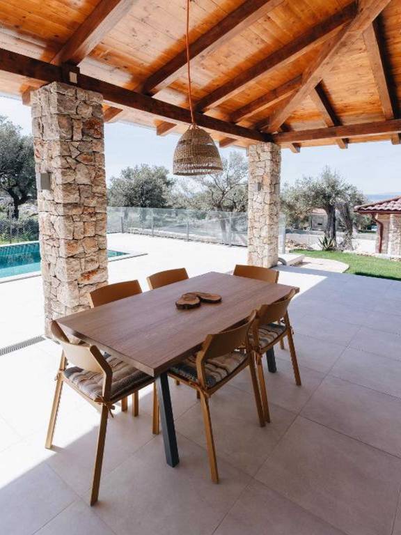 Experience Villa Kadila – Heated Pool & Sauna in a Timeless Olive Grove — photo 4