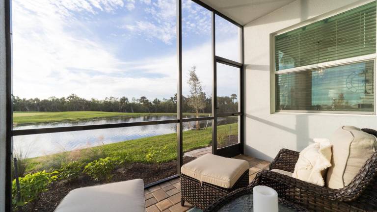 Condo with sauna & pool — photo 5
