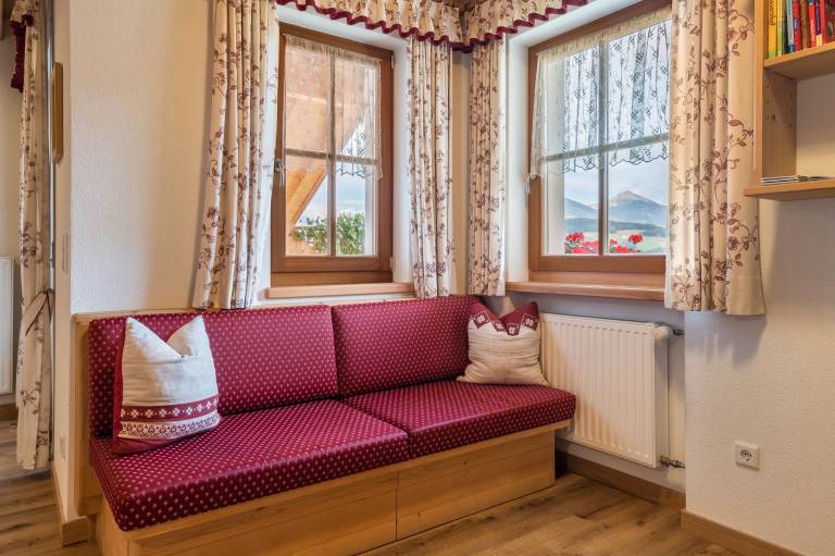 Apartment 'Kranebitterhof Alpenrose' with Mountain View, Shared Garden and Wi-Fi — photo 5