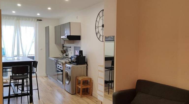 Duplex de charme 2 chambres - Tram & Parking gratuit — photo 2