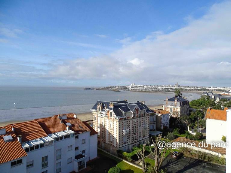 Wonderful rental apartment with terrace | Beach view | Next to the beach | Pet-friendly — photo 2