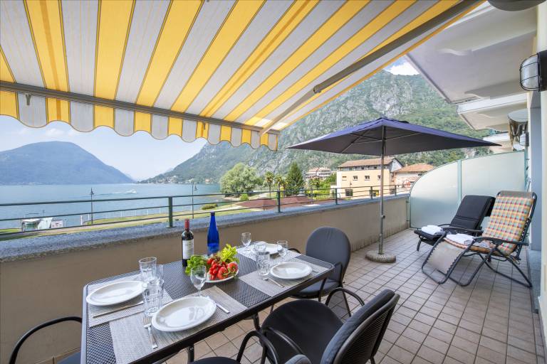 Apartment Lake Lugano