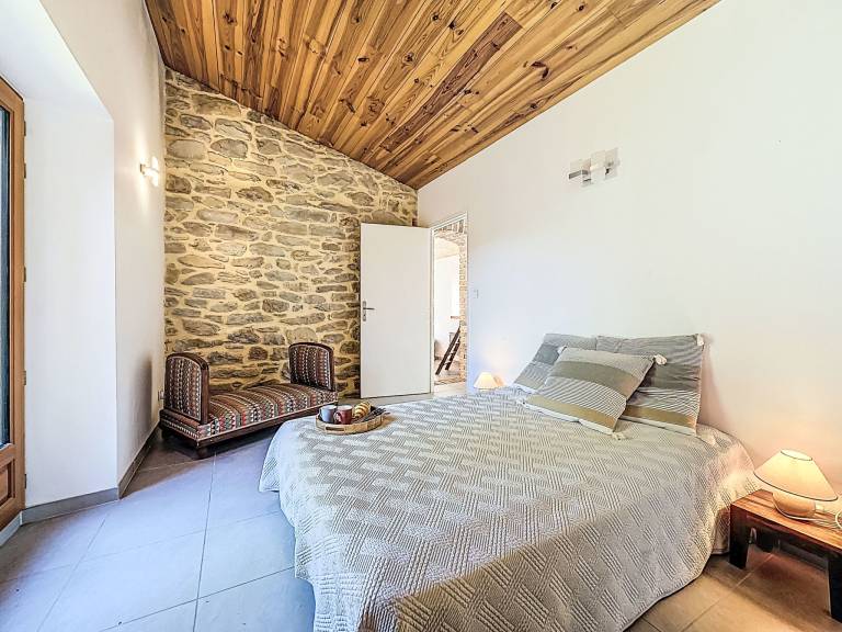 House with garden, patio & private pool — photo 4