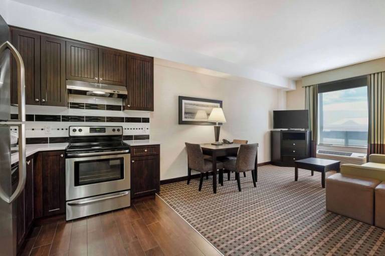 Best Western Pacific Inn