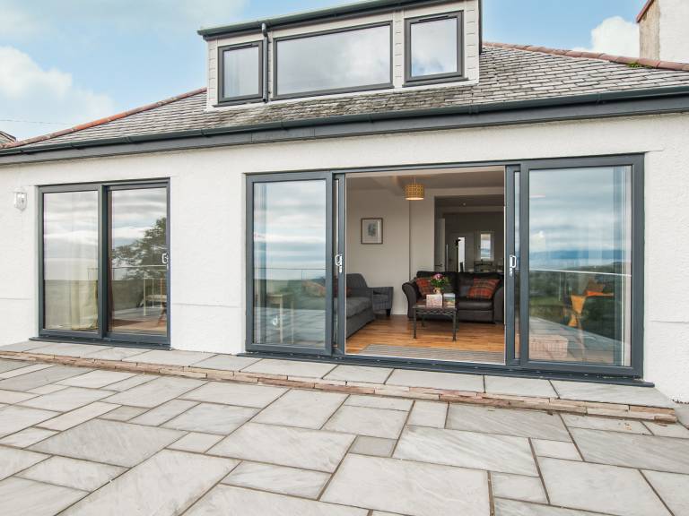 Child-friendly cottage with yard | Sea view | Pets allowed — photo 2