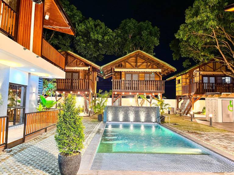 TREEHOUSE ANGELES - resort in Angeles City