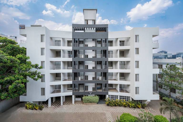 Bed and breakfast  Kharadi