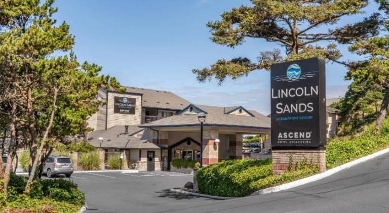 Lincoln Sands Oceanfront Resort, an Ascend Collection Hotel — photo 2