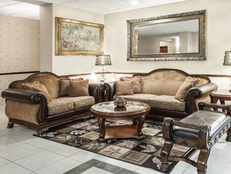 Grander Inn & Suites by IHG in Tyler, TX