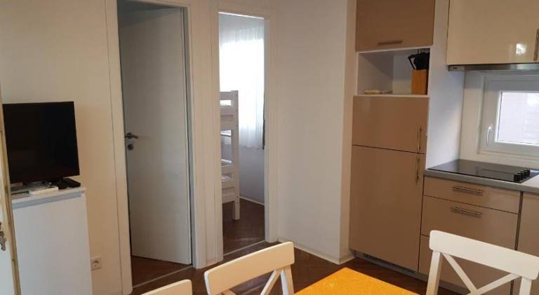 House with 3 rooms for 6 persons — photo 3