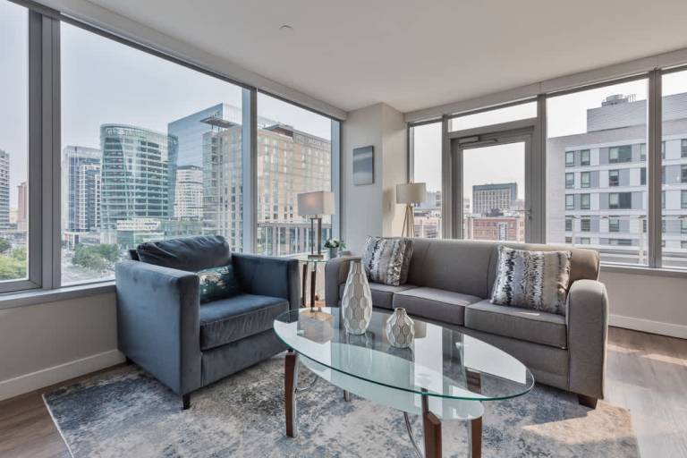 Apartment | Near Long Wharf — photo 4