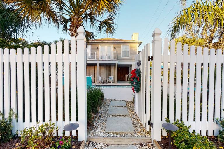 Blue Star Bungalow - 4310 14th Street — photo 2