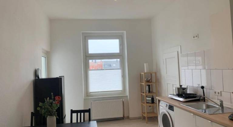 Rental apartment with 2 rooms for 5 persons — photo 2