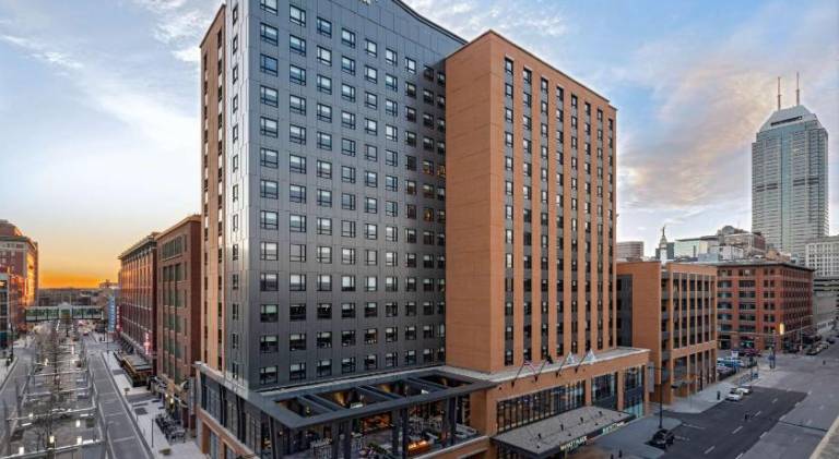 Hyatt House Indianapolis Downtown — photo 3