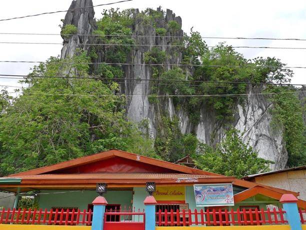 Lodge  Barangay Buena Suerte