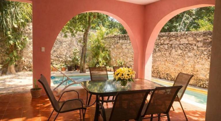 250 m&sup2; Villa
