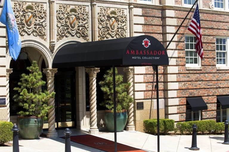 Ambassador Hotel Tulsa, Autograph Collection in Tulsa, OK