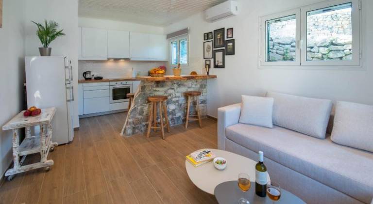 Vacation home with patio in Paxos