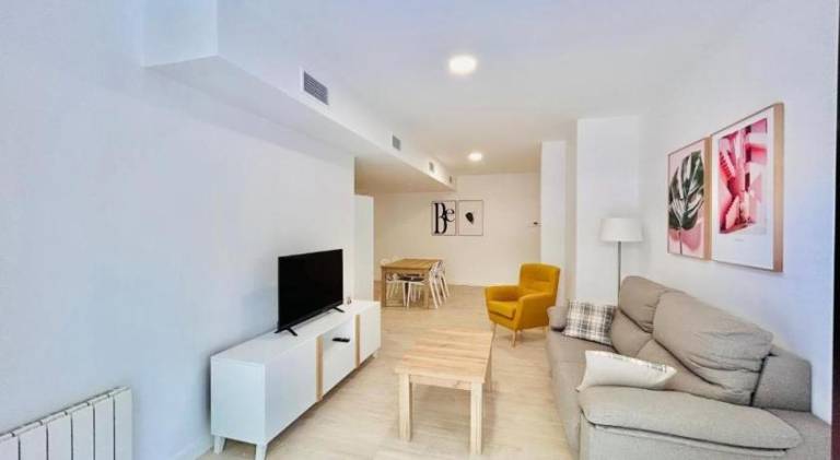 Rental apartment with pool & terrace — photo 2