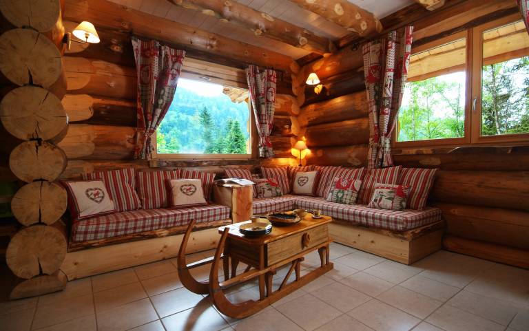 Chalet with terrace, BBQ & yard — photo 3