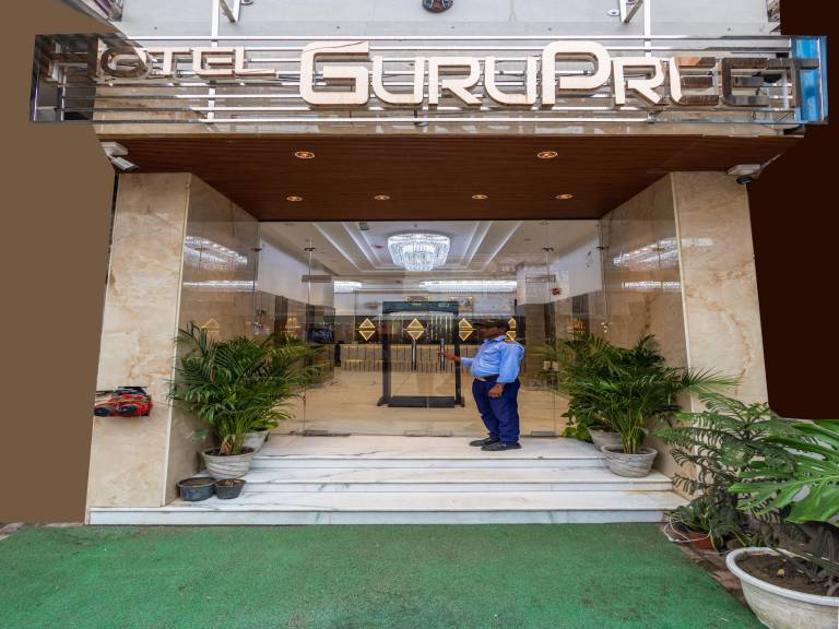 Hotel Guru Preet