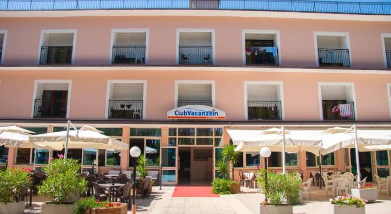Club Vacanze In in Cervia
