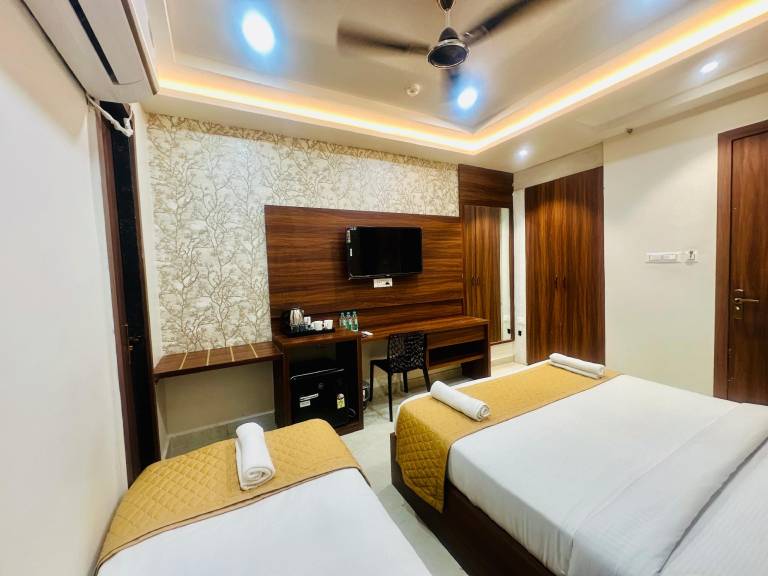 Hotel Deep Palace — photo 2