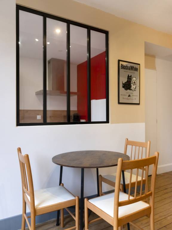 Holiday apartment with yard & patio — photo 5