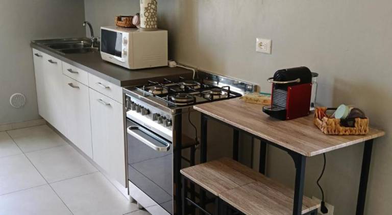 Apartment with 1 room for 4 persons — photo 3