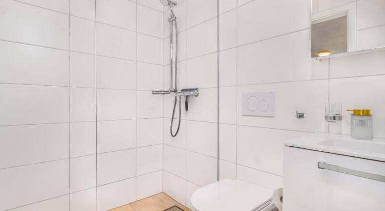 Serviced apartment for 4 persons — photo 4