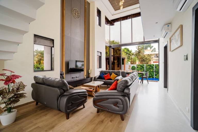 300 m&sup2; Ferienhaus