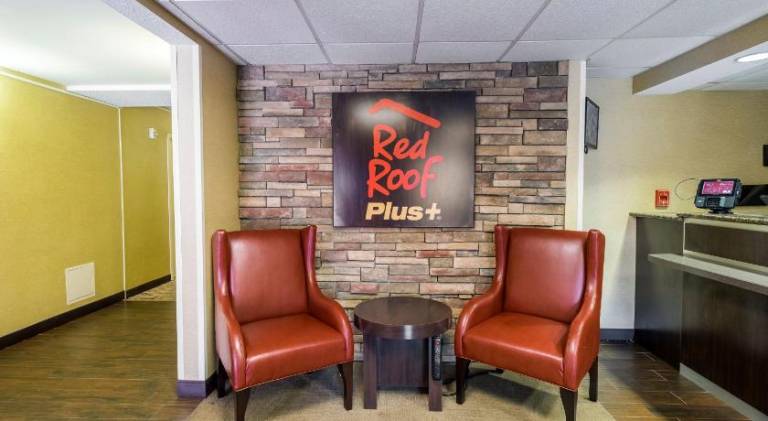 Red Roof PLUS Boston - Woburn/ Burlington — photo 3