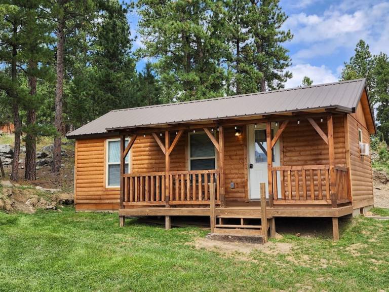 Cabin Hill City