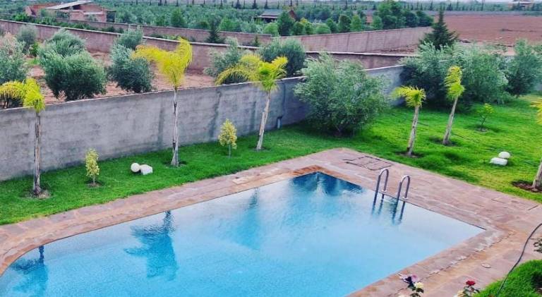 250 m&sup2; Villa