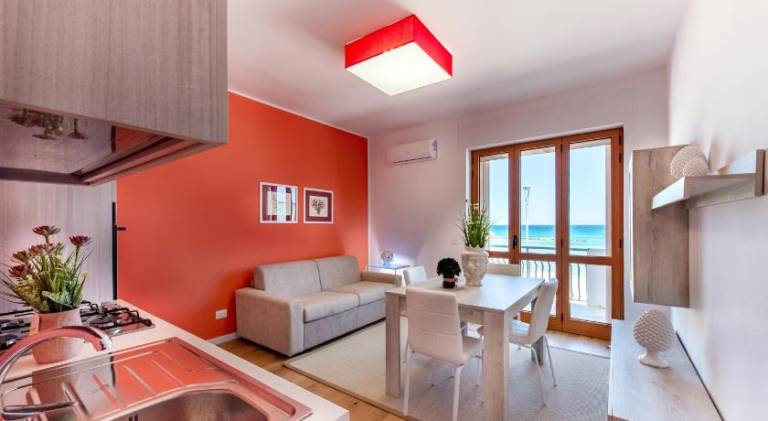 Holiday apartment with terrace in Otranto