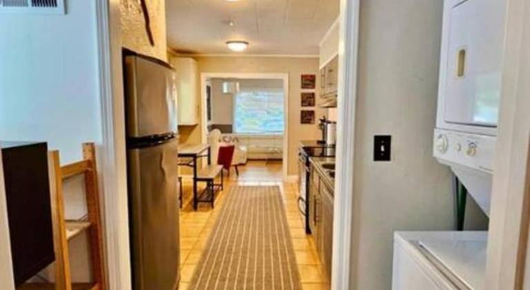 Vacation home | Near High Museum of Art | Pets are welcome — photo 3