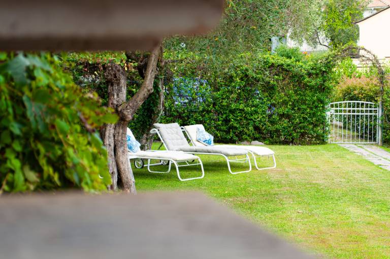 Villa 'Due Ulivi' with Private Terrace, Private Garden and Wi-Fi — photo 5