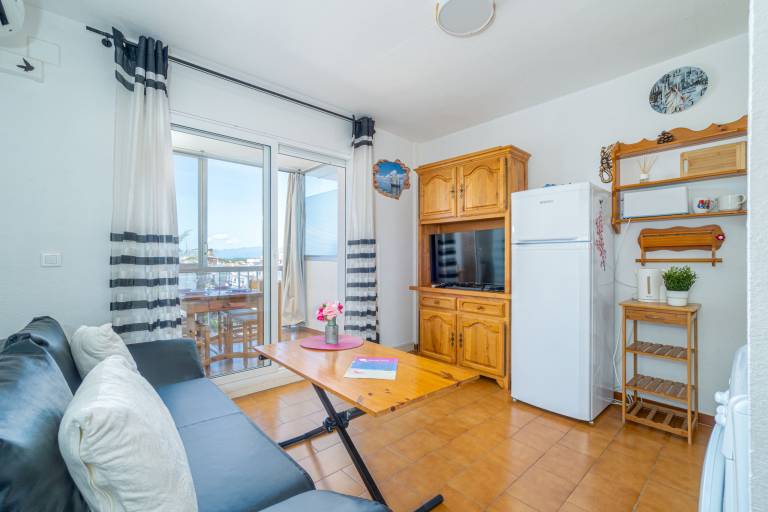 Rental apartment with 1 room for 4 persons — photo 5